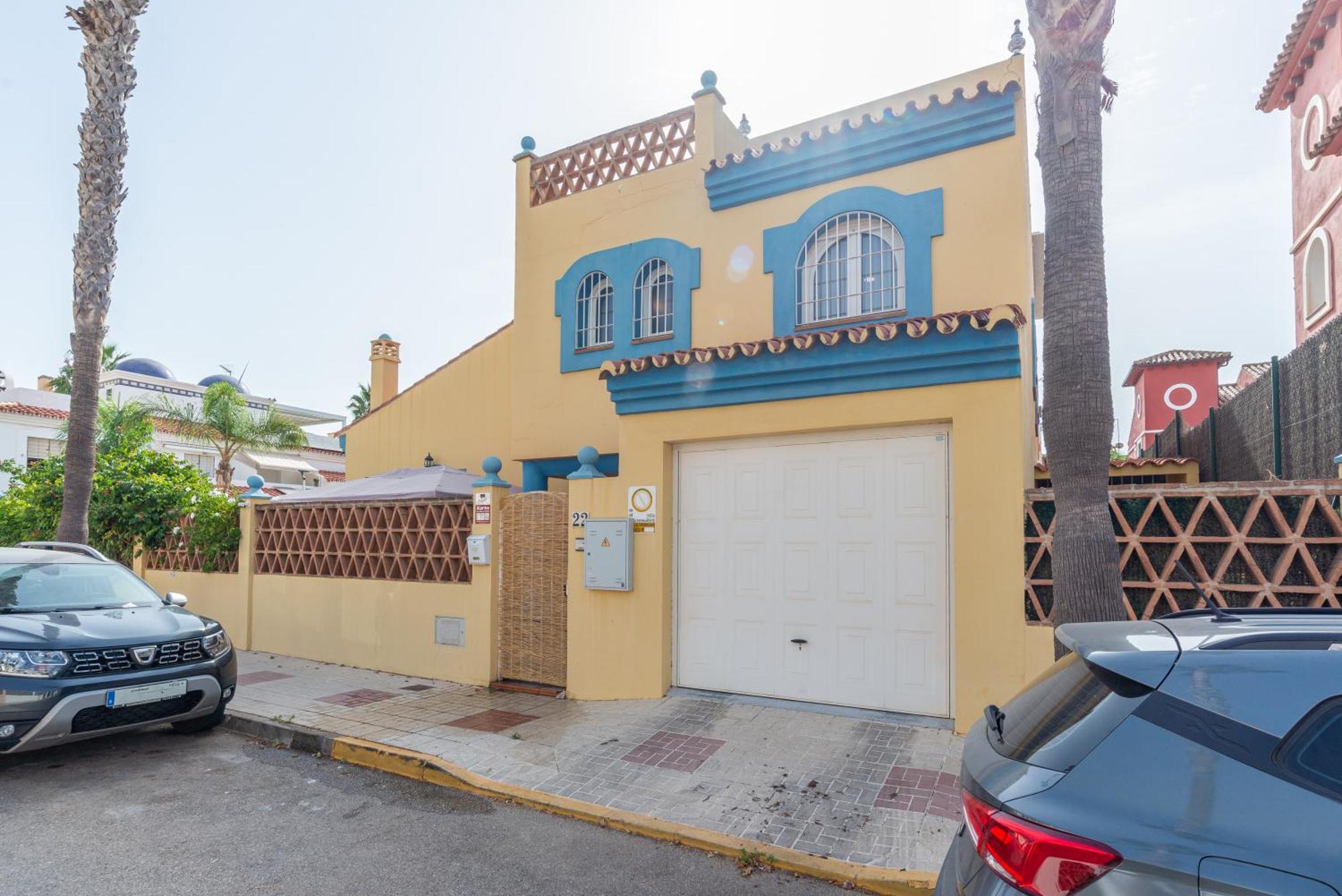 Villa Valentina - Renovated On Los Alamos Beach Torremolinos Exterior foto