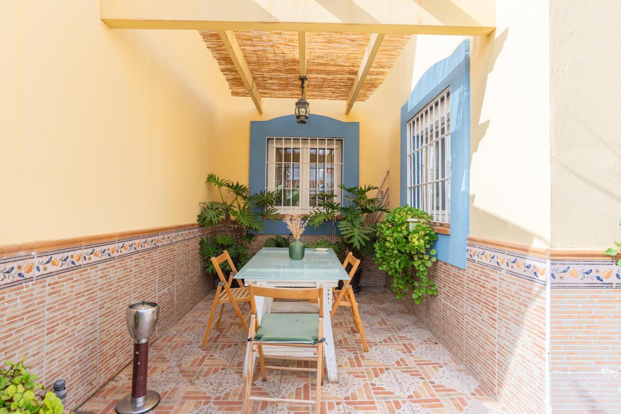 Villa Valentina - Renovated On Los Alamos Beach Torremolinos Exterior foto